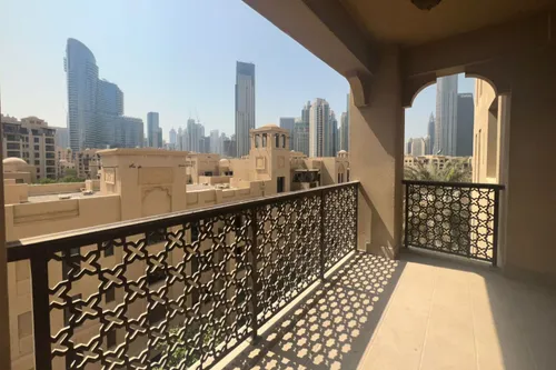 2 Bedrooms Apartment in Reehan 1