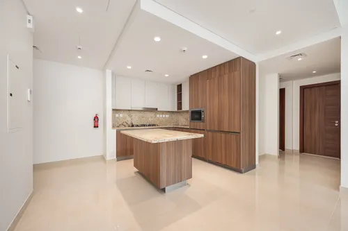 3 Bedrooms Apartment in Imperial Avenue