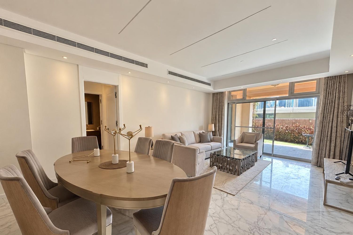2 Bedroom Apartment in Tajer Residences