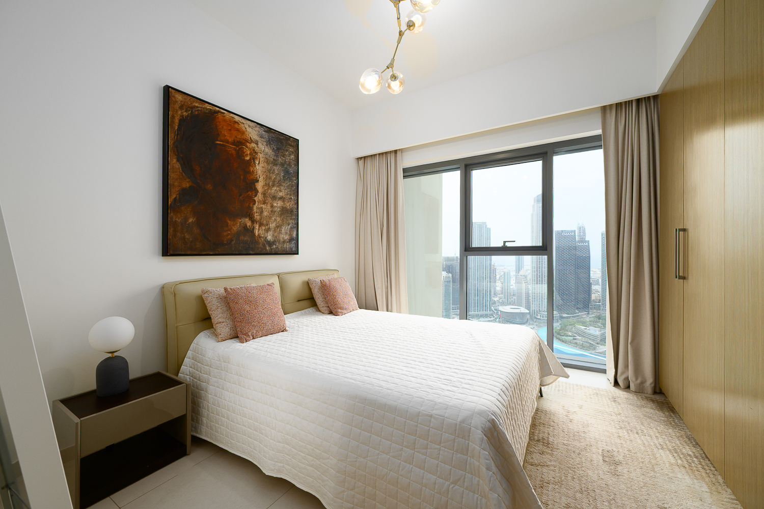 3 Bedrooms Apartment in Burj Royale