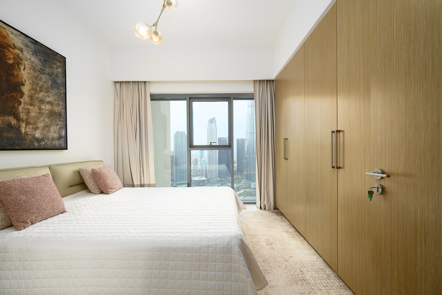 3 Bedrooms Apartment in Burj Royale