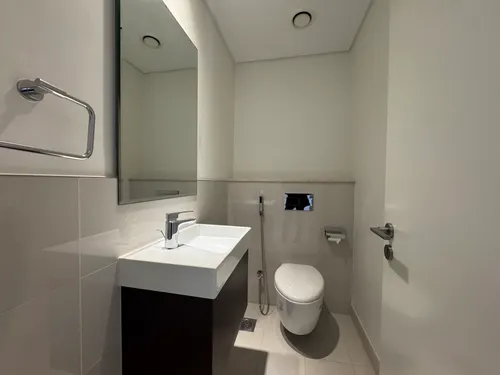 1 Bedroom Apartment in Boulevard Crescent 2