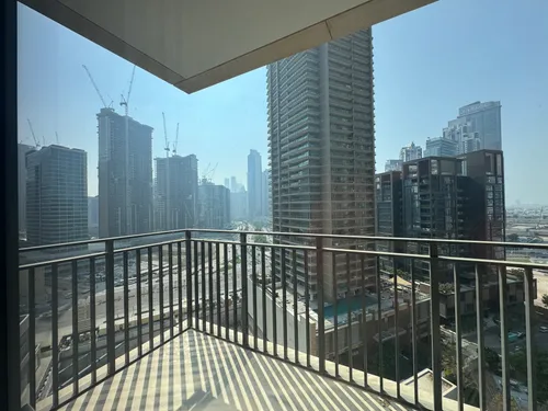 1 Bedroom Apartment in Boulevard Crescent 2