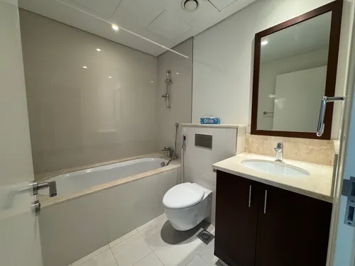 1 Bedroom Apartment in Boulevard Crescent 2