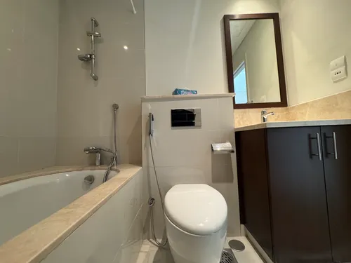 1 Bedroom Apartment in Boulevard Crescent 2