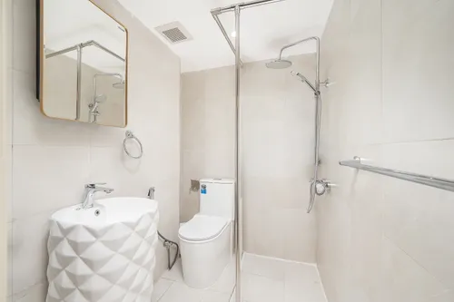 2 Bedrooms Apartment in Al Bahar Residences