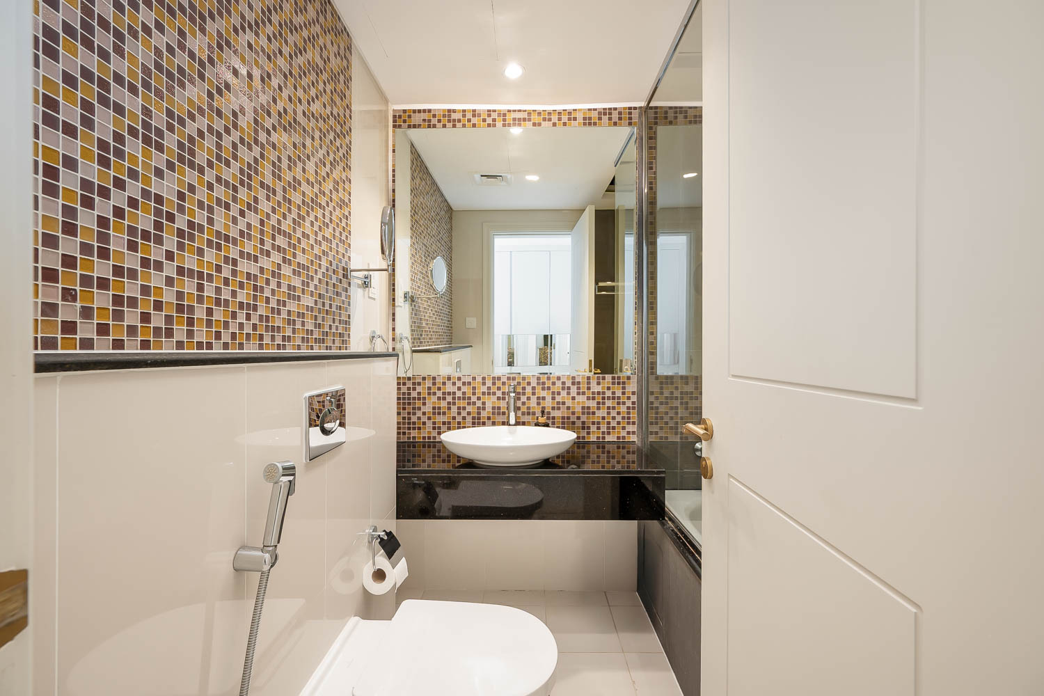 3 Bedrooms Apartment in Upper Crest