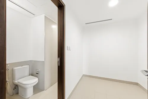 4 Bedrooms Apartment in Boulevard Point