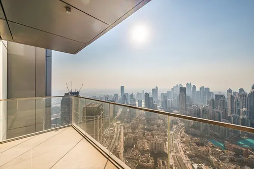 4 Bedrooms Apartment in Boulevard Point