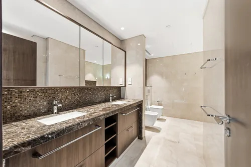 4 Bedrooms Apartment in Boulevard Point