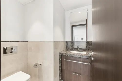 4 Bedrooms Apartment in Boulevard Point