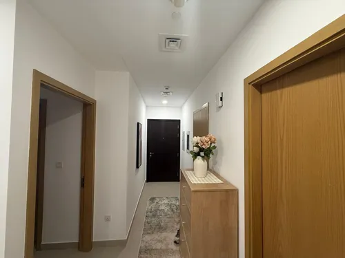 1 Bedroom Apartment in Bellevue Tower 2