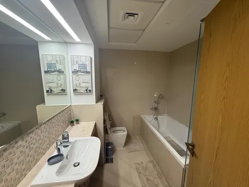 1 Bedroom Apartment in Bellevue Tower 2