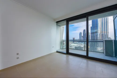 3 Bedrooms Apartment in Burj Vista Tower 1