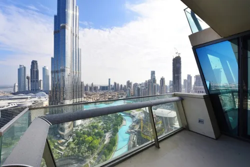 3 Bedrooms Apartment in Burj Vista Tower 1