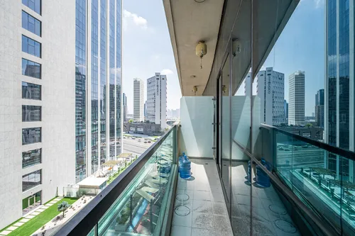 2 Bedrooms Apartment in Upper Crest