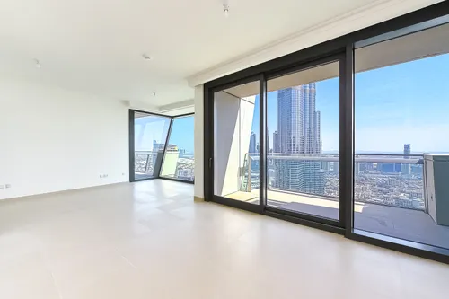 3 Bedrooms Apartment in Burj Vista Tower 1