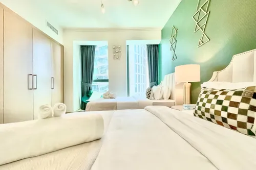 3 Bedrooms Apartment in Burj Vista Tower 1