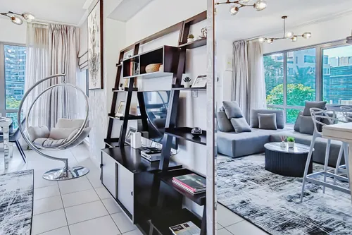 1 Bedroom Apartment in South Ridge 6
