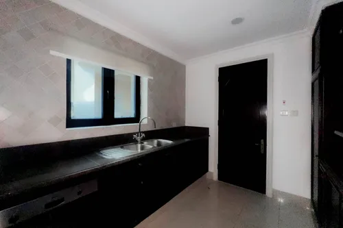 2 Bedrooms Apartment in Tajer Residences