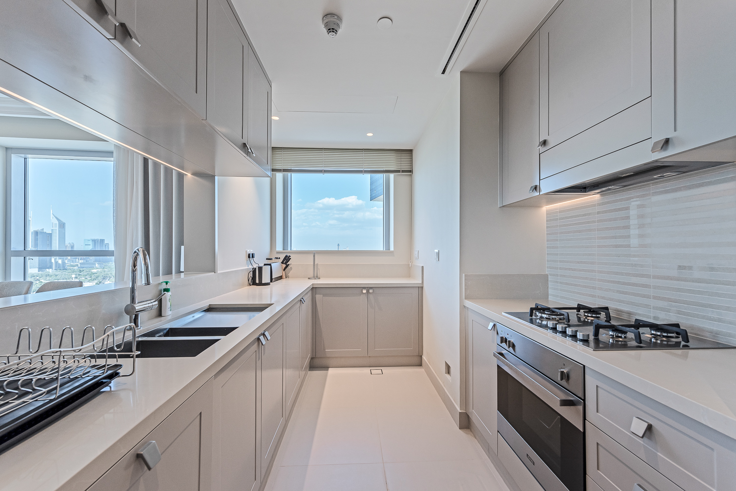 2 Bedrooms Apartment in The Address Residence Fountain Views 2