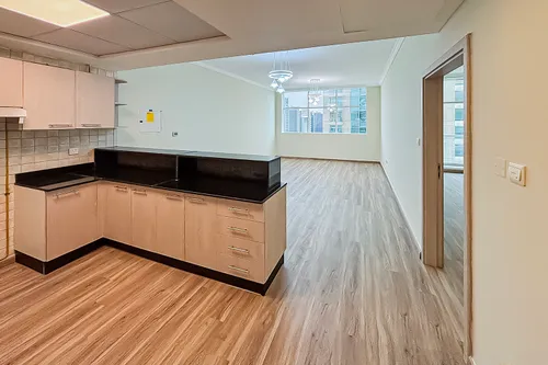 1 Bedroom Apartment in Burj Al Nujoom