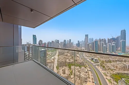 3 Bedrooms Apartment in Boulevard Point