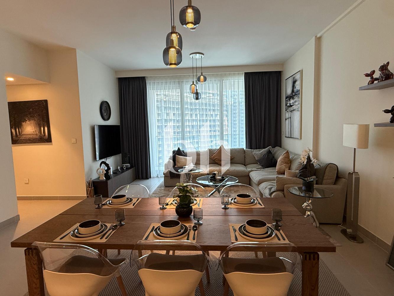 Upgraded | High Floor | Ready to Move-in