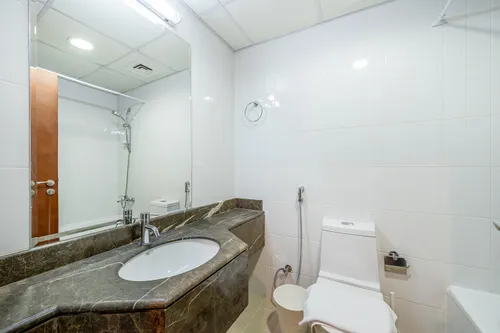 2 Bedrooms Apartment in Burj Al Nujoom