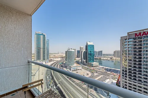 2 Bedrooms Apartment in Burj Al Nujoom
