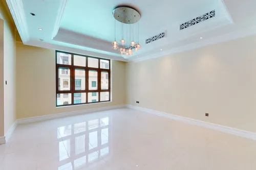 3 Bedrooms Townhouse in Attareen Residences