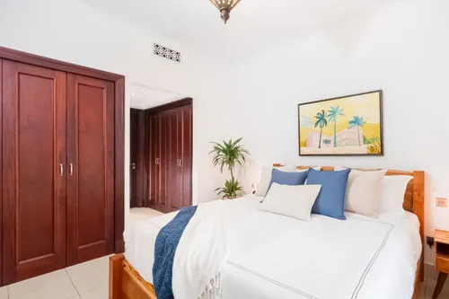 1 Bedroom Apartment in Yansoon 4