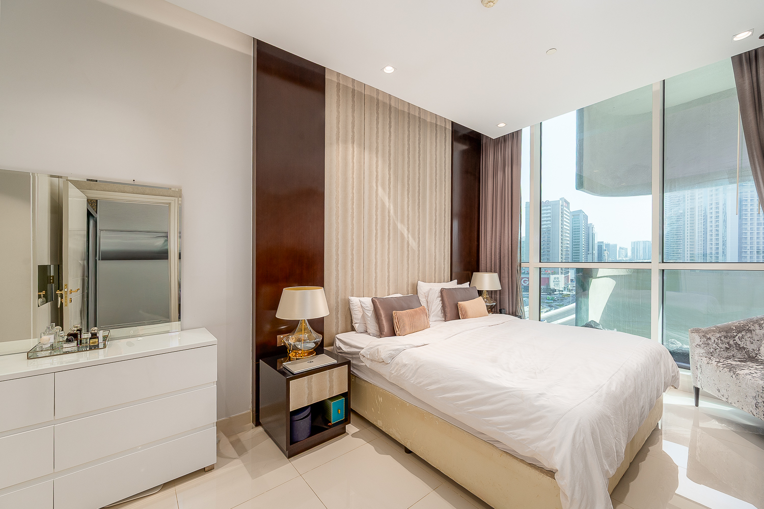 1 Bedroom Hotel Apartment in Upper Crest