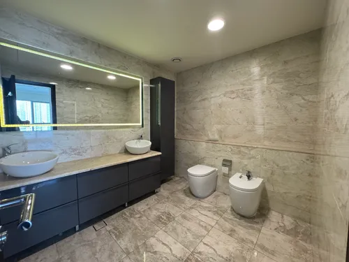2 Bedrooms Apartment in The Residences 7