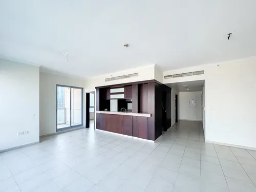 2 Bedrooms Apartment in The Residences 7