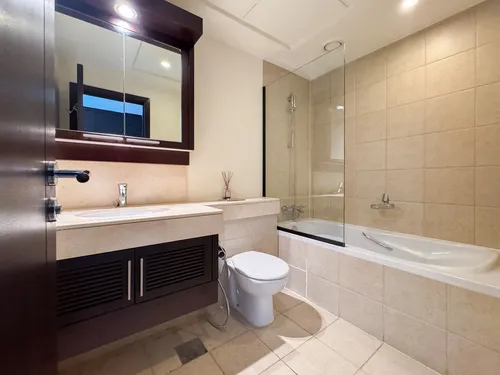 2 Bedrooms Apartment in The Residences 7