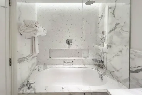 2 Bedrooms Apartment in Kempinski BLVD