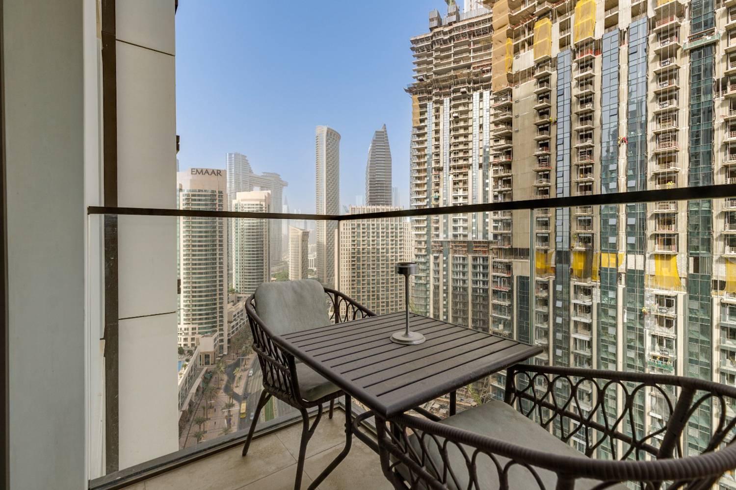 3 Bedrooms Apartment in Burj Crown