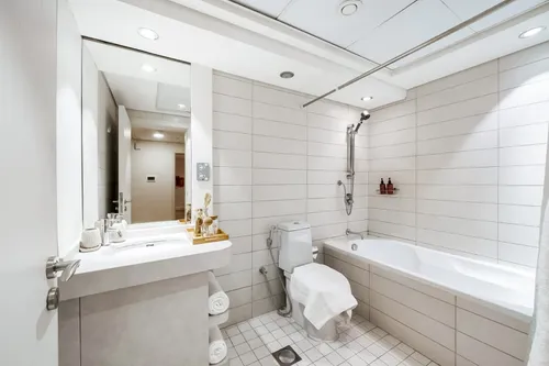 1 Bedroom Apartment in Burj Views podium