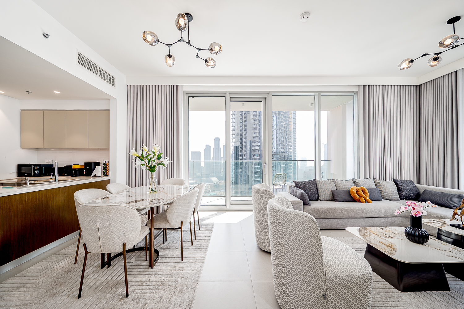 3 Bedrooms Apartment in Forte 1