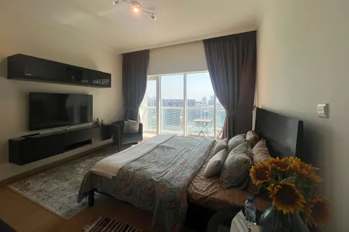  Apartment in Burj Al Nujoom