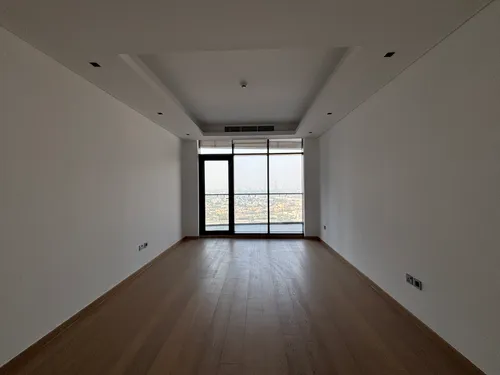 Renovated | Chiller Free | High Floor | Unfurnished