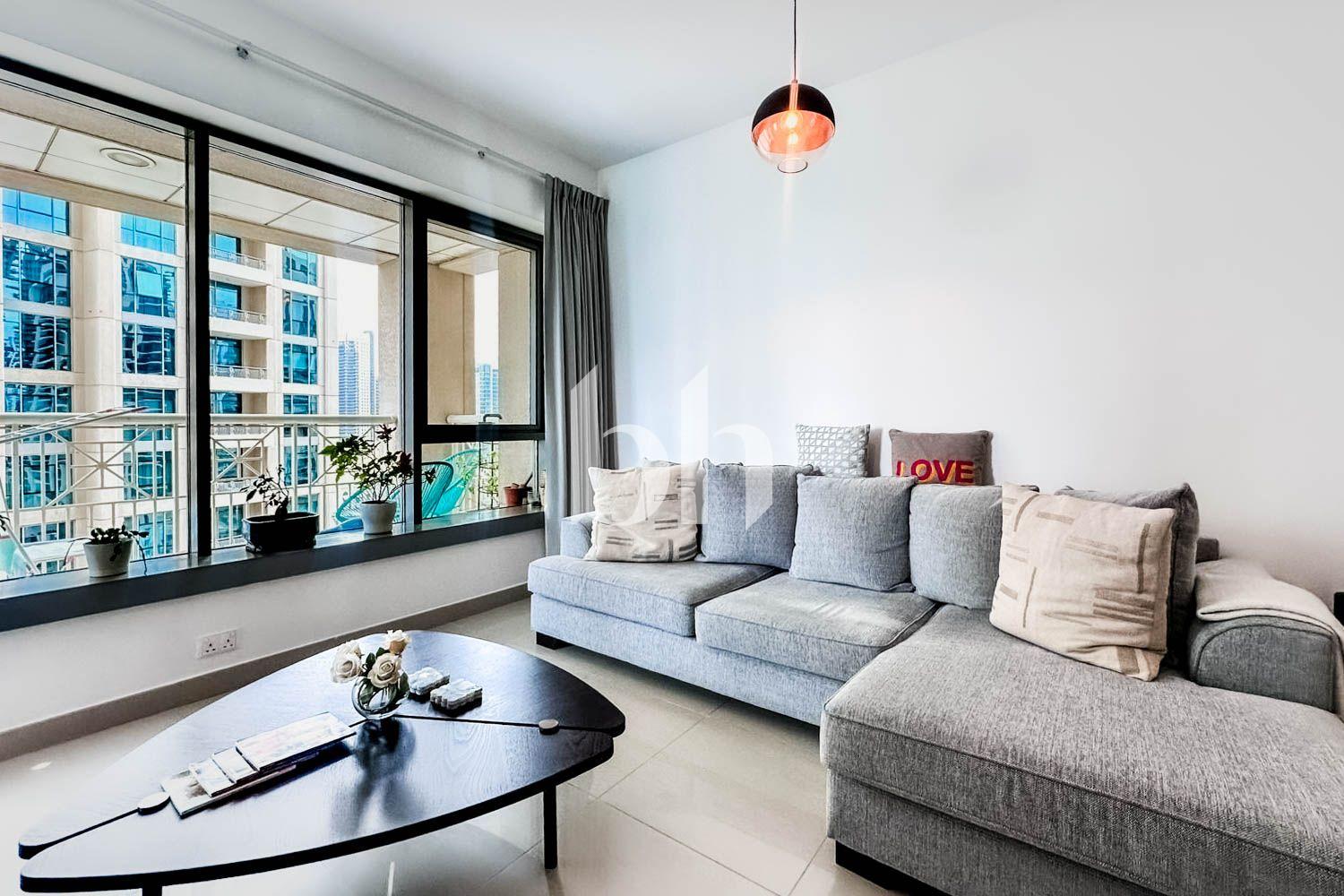 Fountain view | Furnished | High Floor