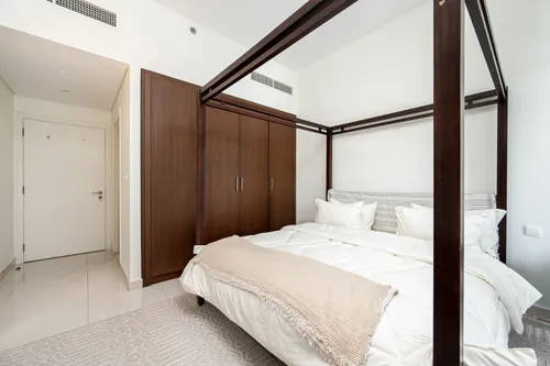 1 Bedroom Apartment in Boulevard Crescent Tower 1