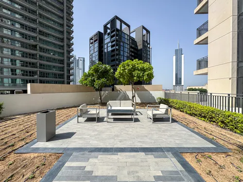 1 Bedroom Apartment in Boulevard Crescent Tower 1