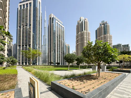 1 Bedroom Apartment in Boulevard Crescent Tower 1