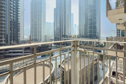 2 Bedrooms Apartment in Standpoint Tower 1