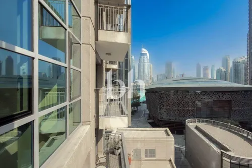 Opera & Sky Line View I Spacious I Unfurnished