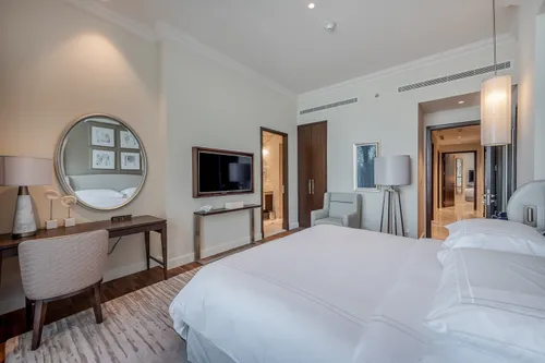 3 Bedrooms Apartment in The Address Residence Fountain Views 3