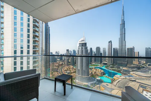3 Bedrooms Apartment in The Address Residence Fountain Views 3